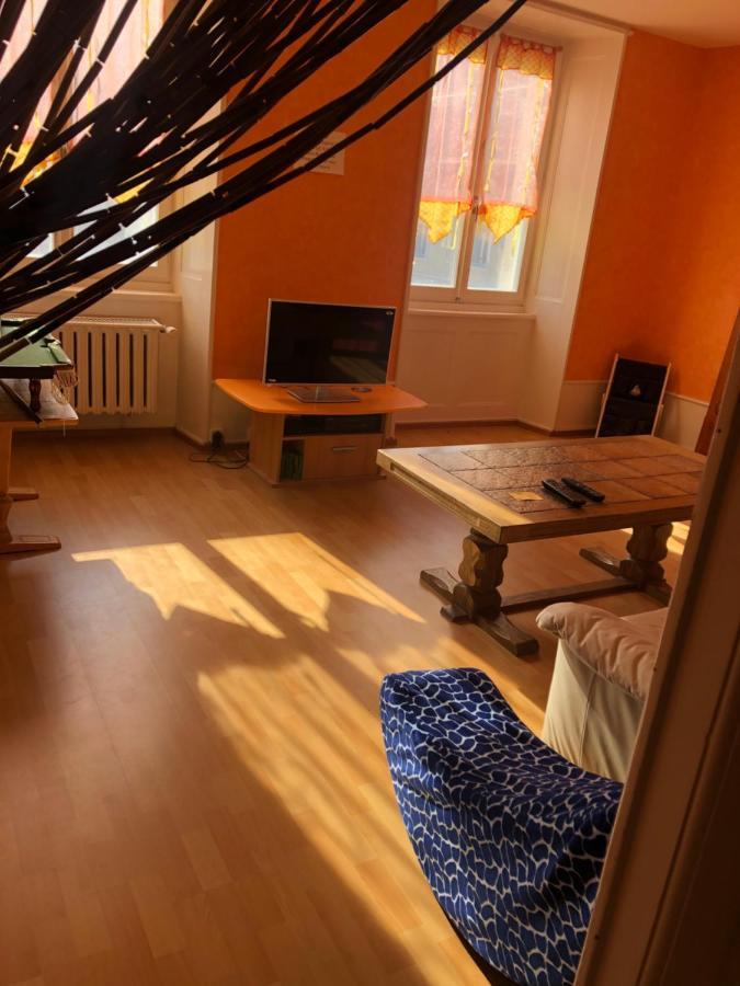 Chambres D'Hotes Le Passiflore レ・プルネ エクステリア 写真